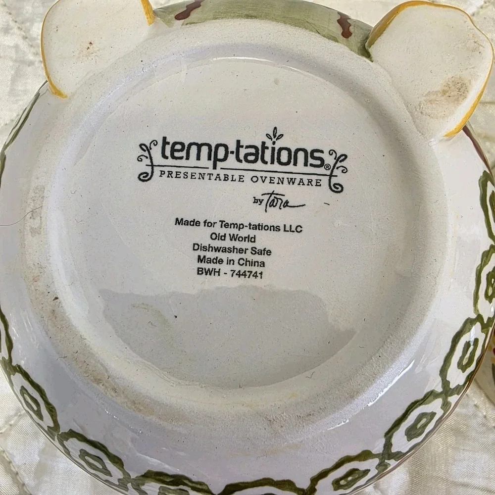 Set Of 4 Vintage Temptations Old World Green Nesting Owl Measuring Cups